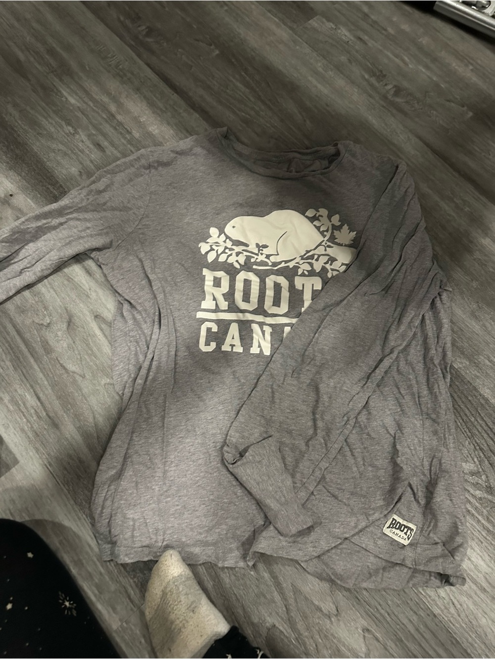 Roots Heather Gray Logo Patch Long Sleeve Tee